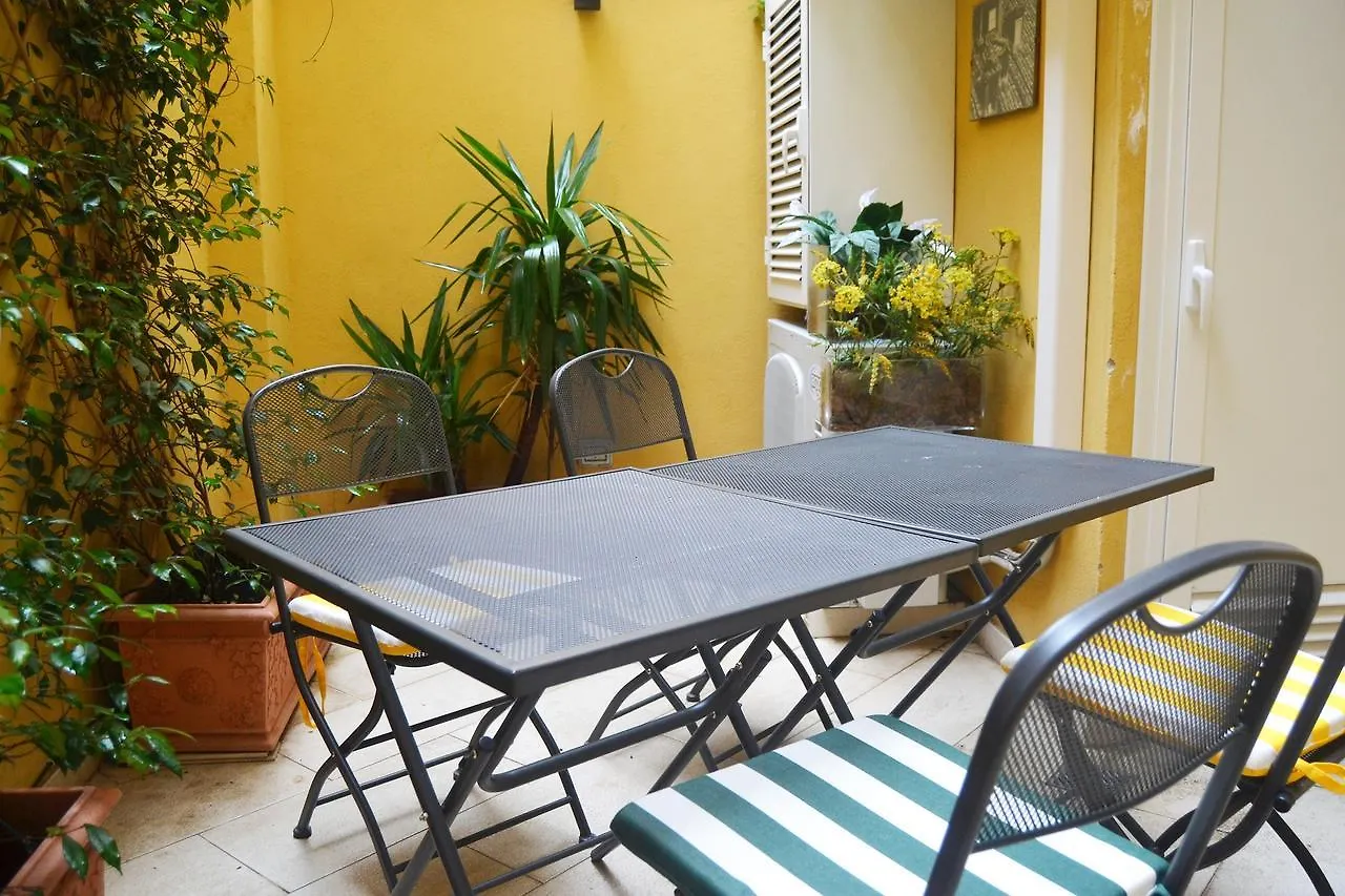 Roma Borgo91 Bed & Breakfast  Rome